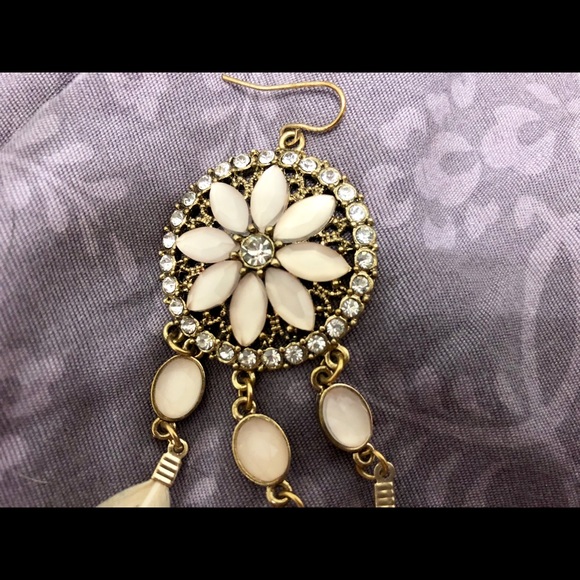 PINK JEWELED FEATHER EARRINGS - Picture 2 of 2